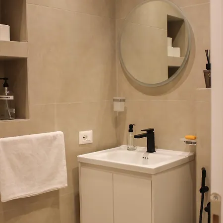 Golden Space 2 Appartement Kashari