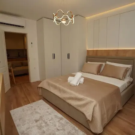 Golden Space 2 Appartement Kashari